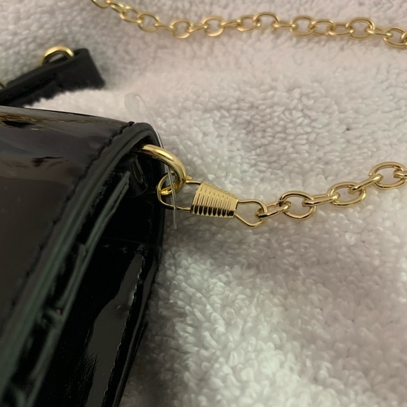 Betsy Johnson patent leather evening bag, black 🖤 - Picture 7 of 8